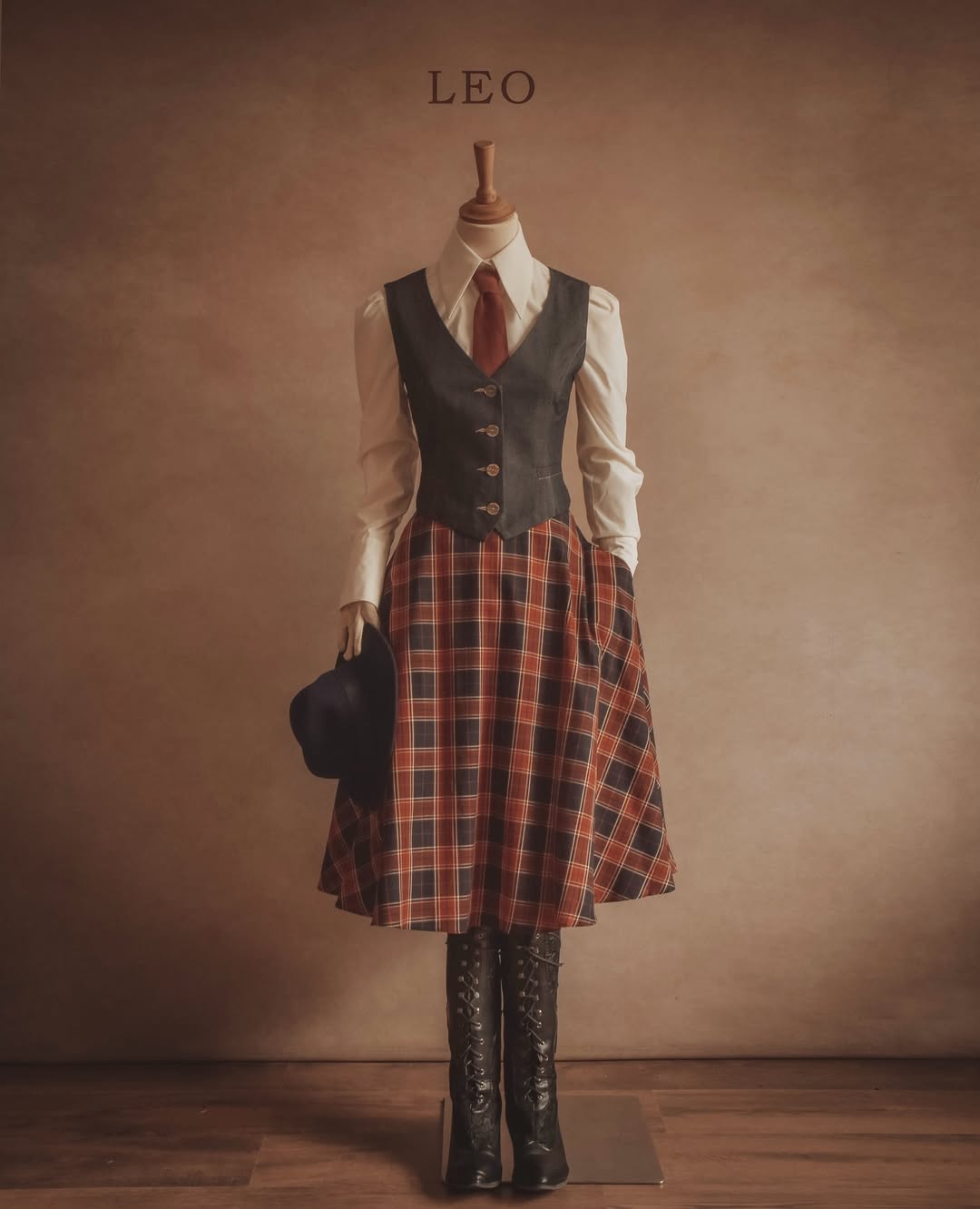 90年代复古绅士|Femkit的巨蟹座穿搭