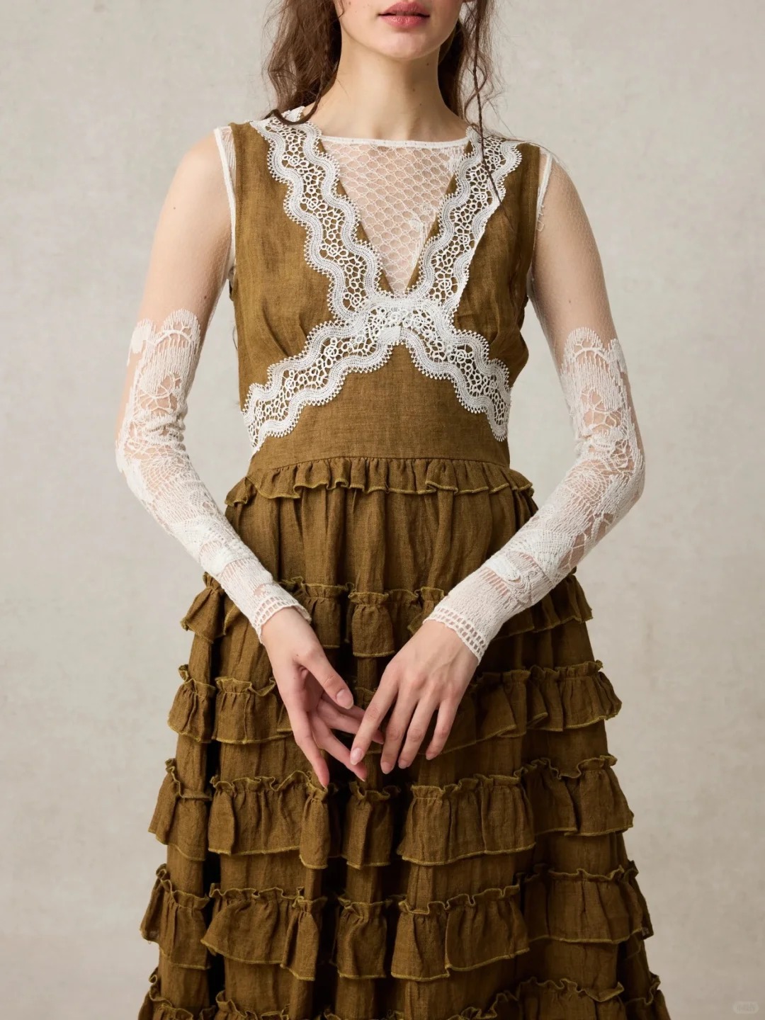 Linennaive 维多利亚复古穿搭