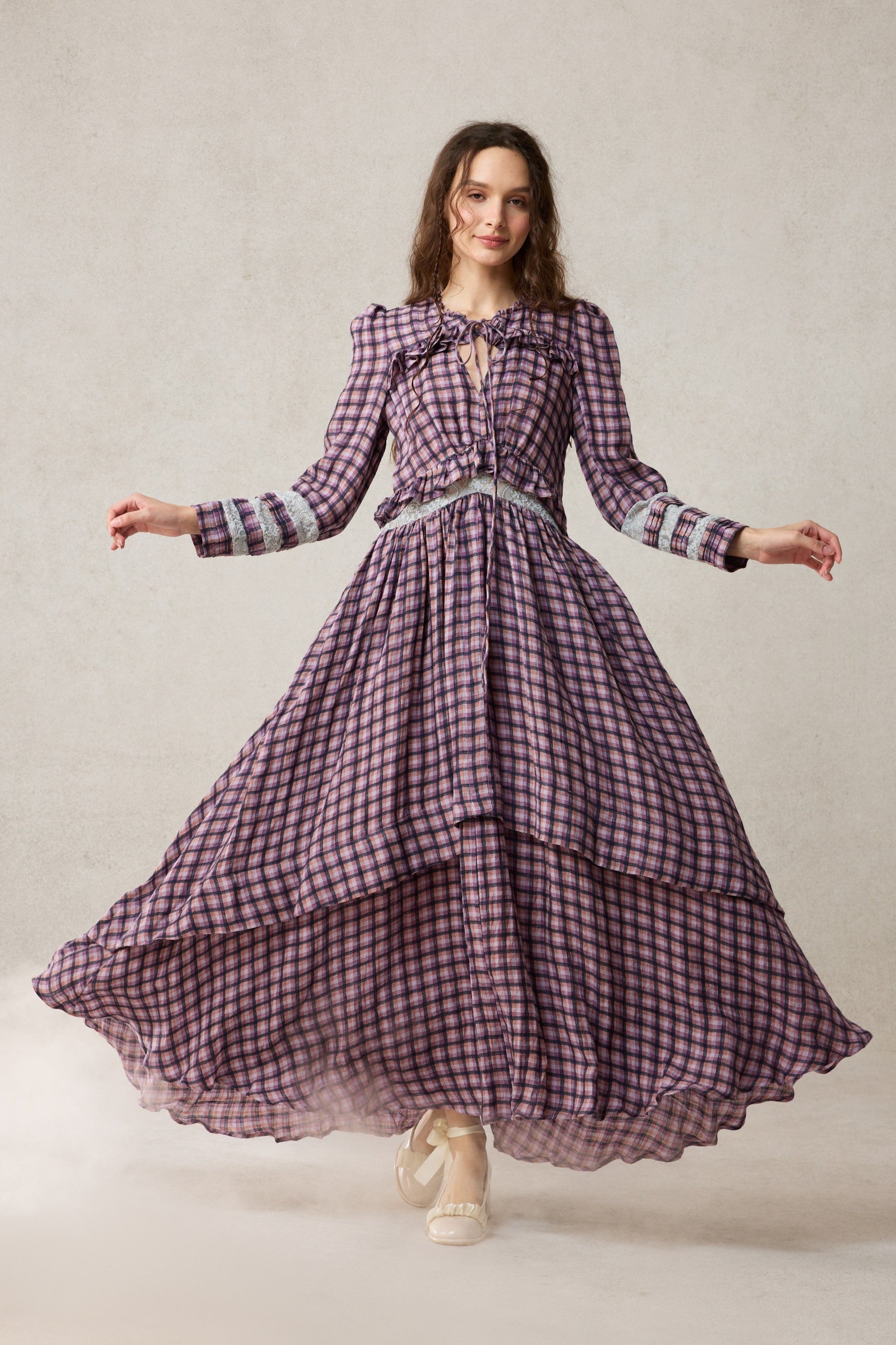 Linennaive 维多利亚复古穿搭